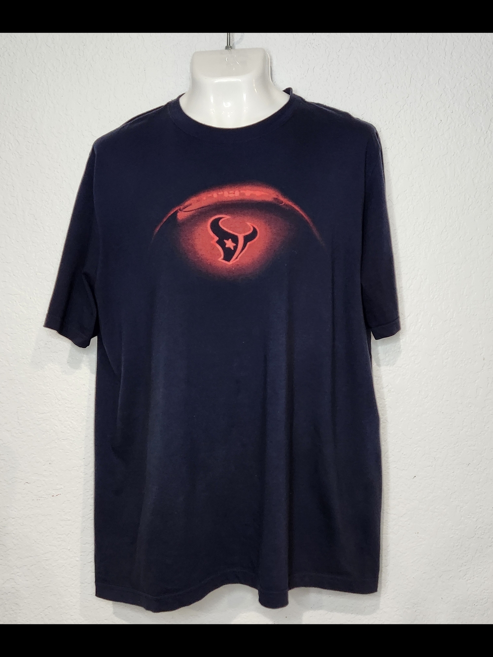 NFL NIKE Men's Short-Sleeve Navy Tee with Red Texans Chest Graphic